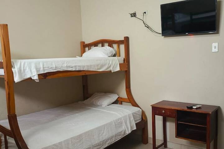 Room 2 of 7