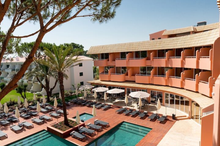 Hotel with Pool