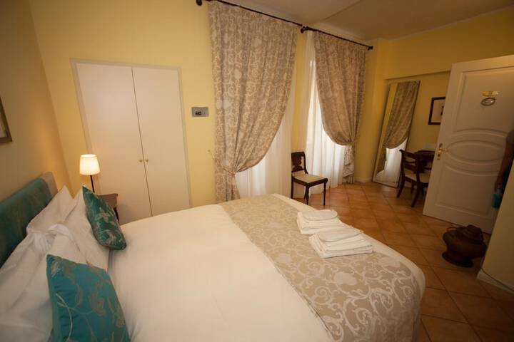 Room 20 of 69