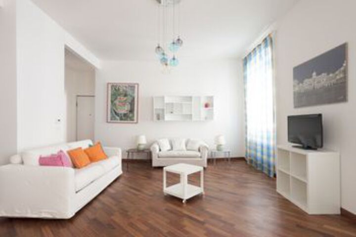 Room 18 of 22