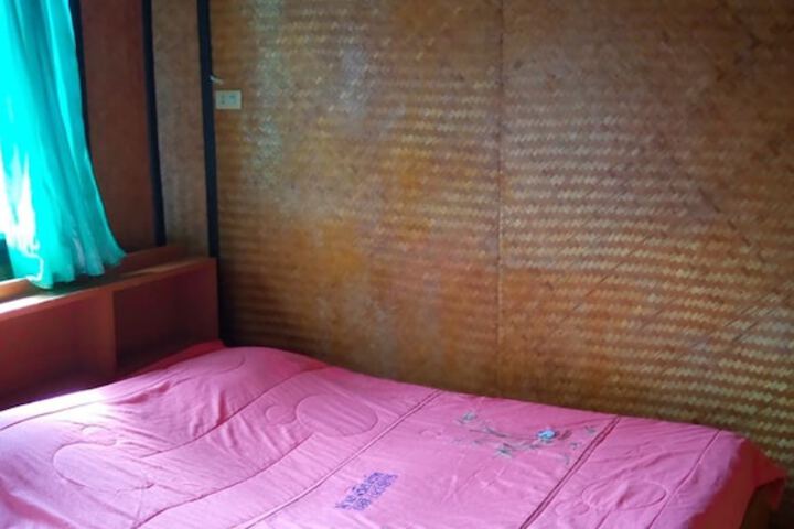 Room 4 of 21