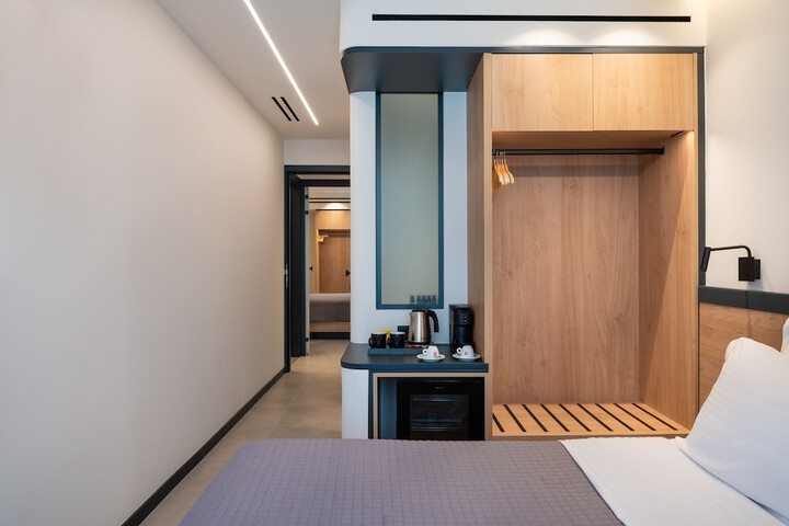 Room 5 of 57