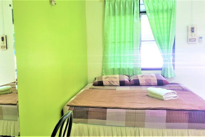 Room 7 of 49