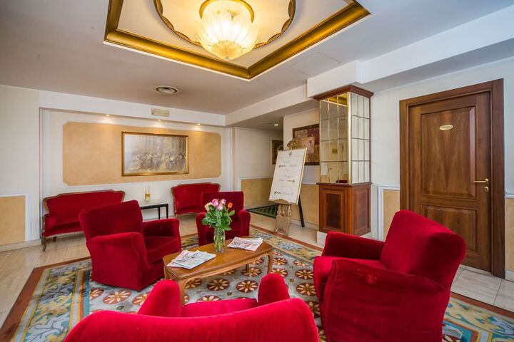 Hotel Lobby