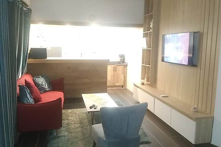 Room 100 of 156