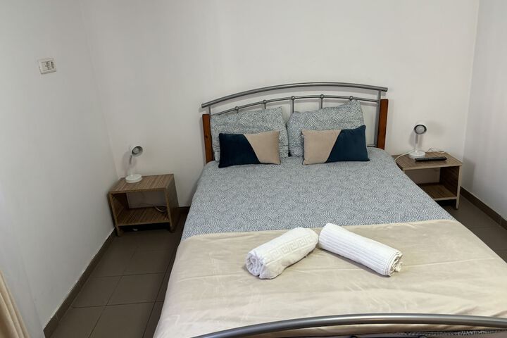 Room 32 of 109
