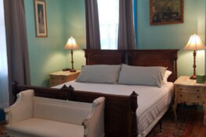 Room 25 of 35