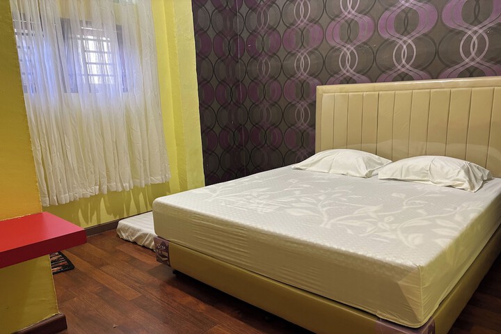 Room 34 of 56