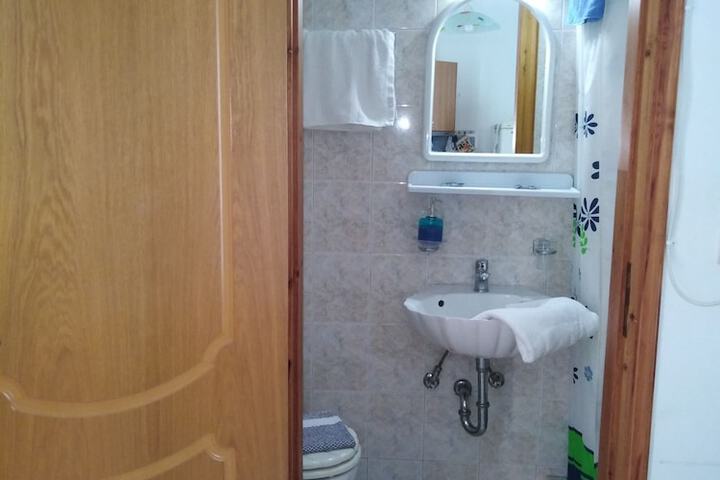 Room 78 of 116