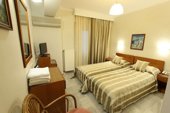 Room 22 of 85