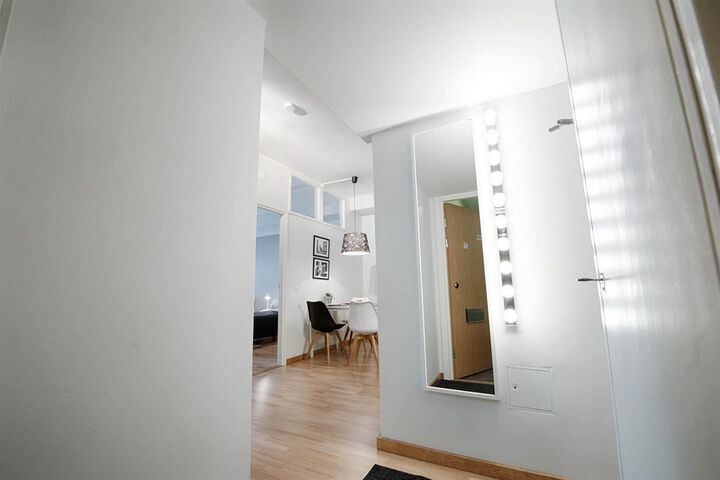 Room 11 of 30