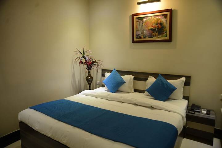Room 13 of 57
