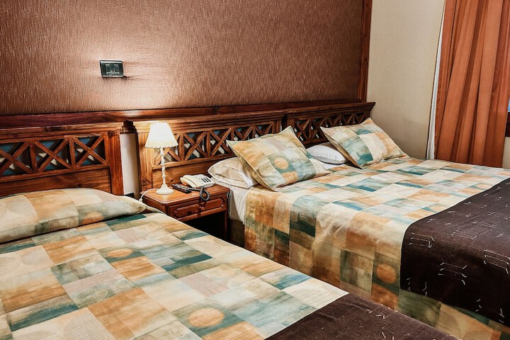 Room 19 of 90