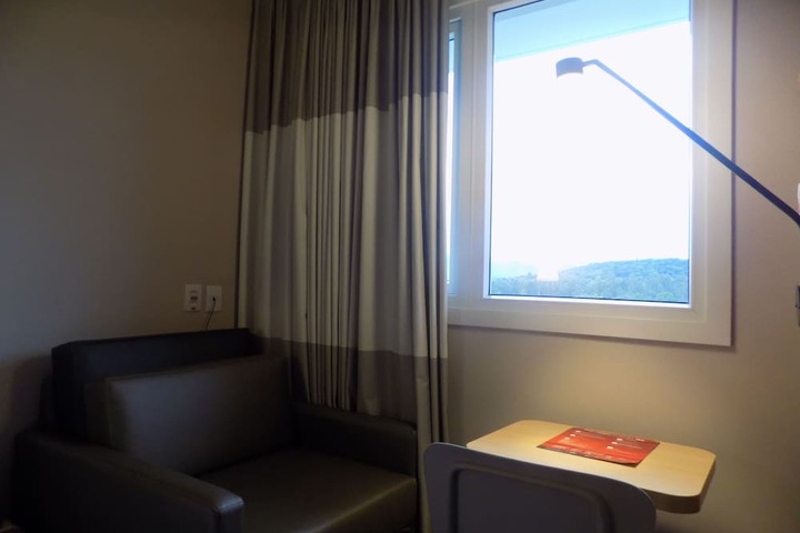 Room 7 of 31