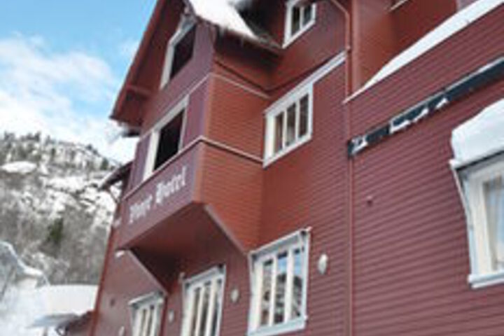 Hotel 16 of 32