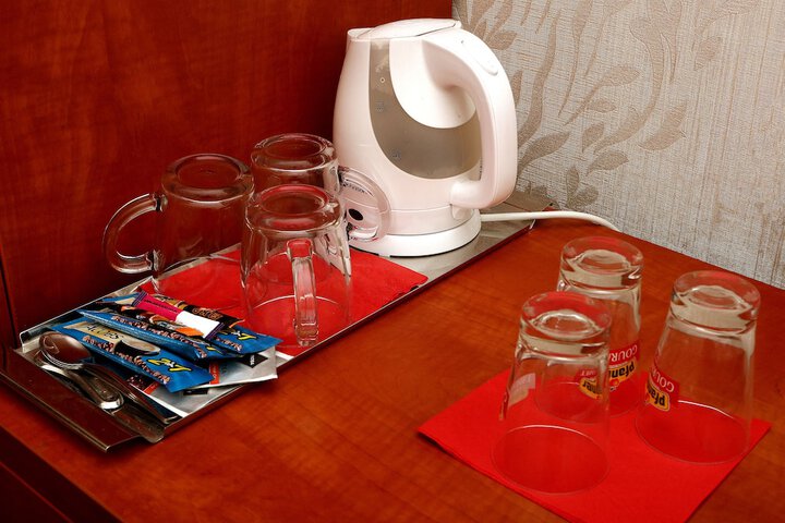 Breakfast/Coffee Service 26 of 42