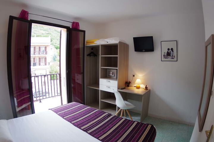 Room 20 of 82