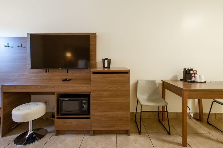Room 22 of 45