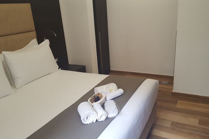 Room 9 of 41