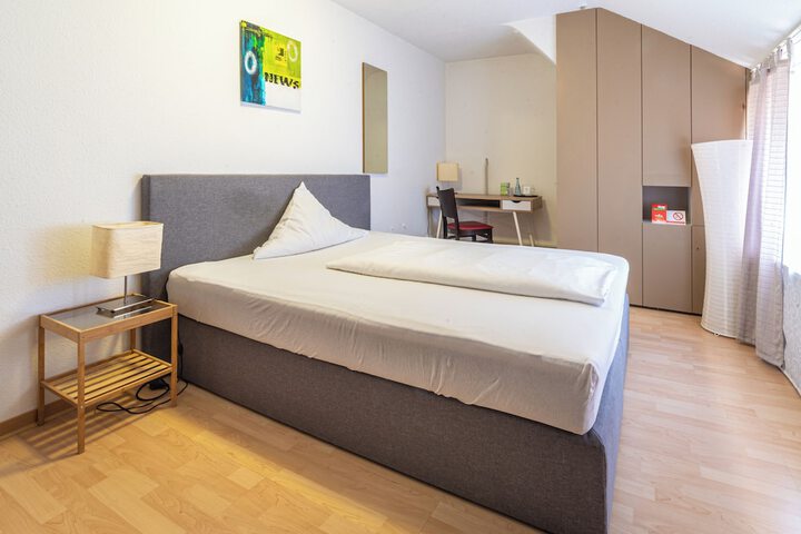 Room 20 of 50