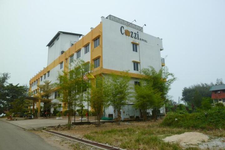 Cozzi Hotel