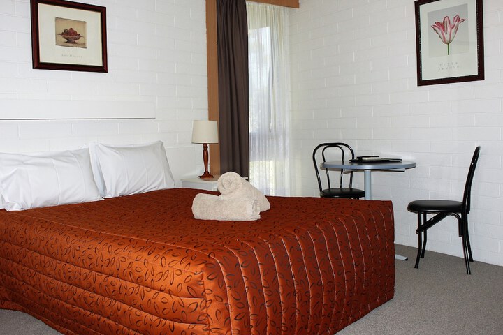 Room 15 of 47
