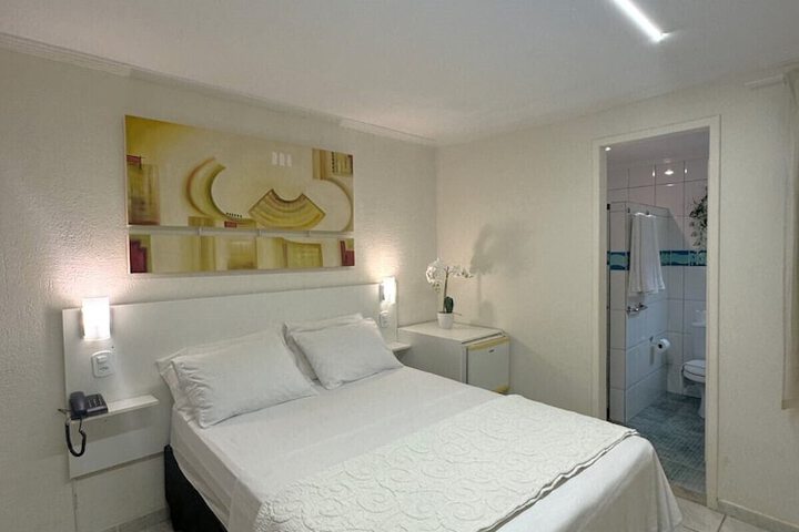 Room 6 of 22