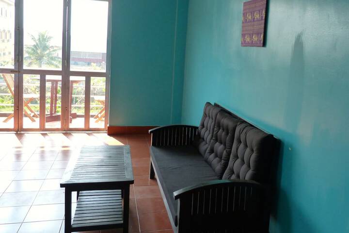 Room 18 of 37