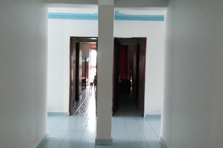 Ballroom/Hall 32 of 40