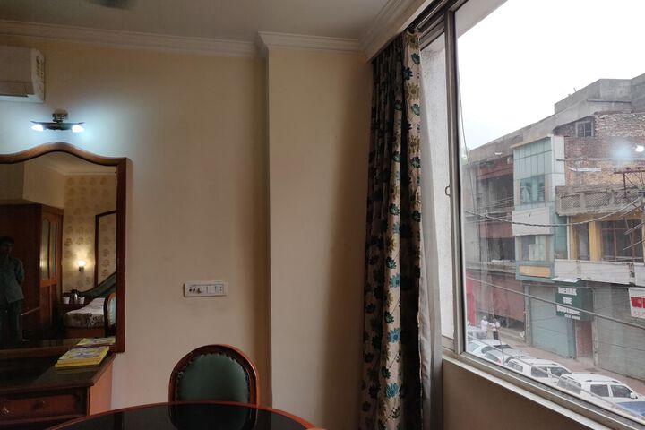 Room 20 of 59