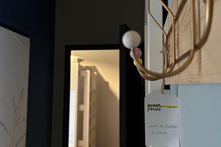 Room 10 of 65