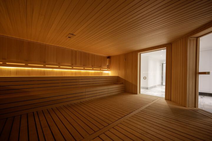 Steam room