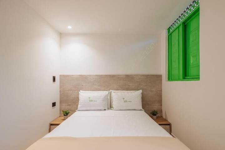 Room 14 of 91