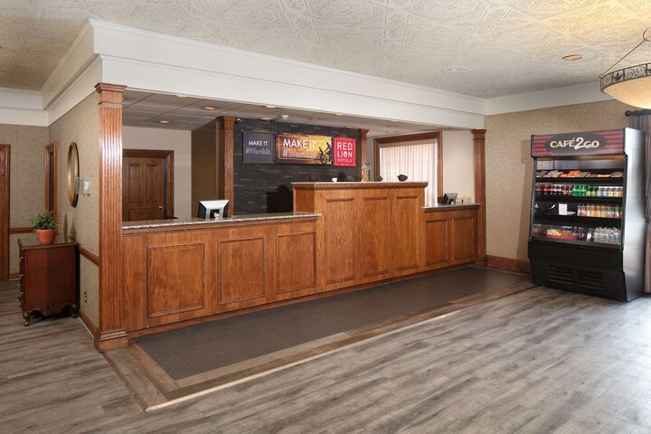 Guest Lobby