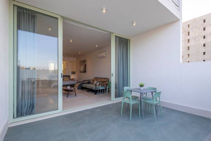 Terrace/Patio 77 of 128