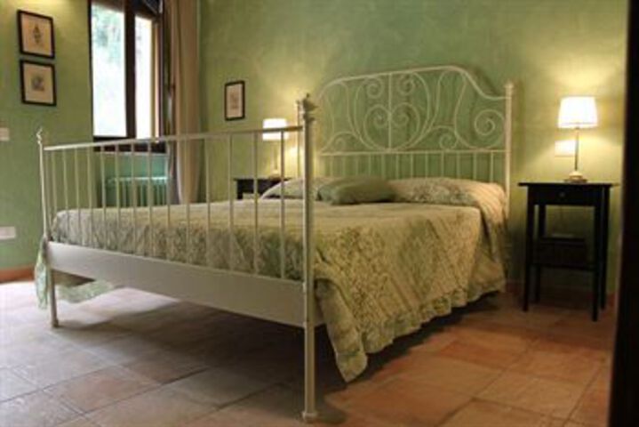 Room 15 of 40