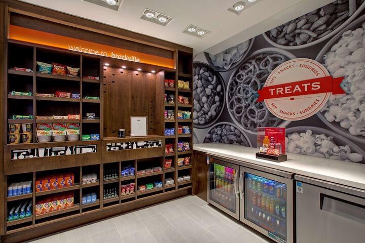 Snack bar