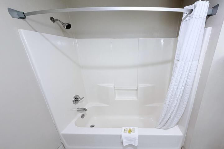 Clean Restrooms