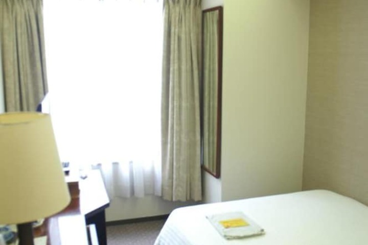 Room 10 of 59