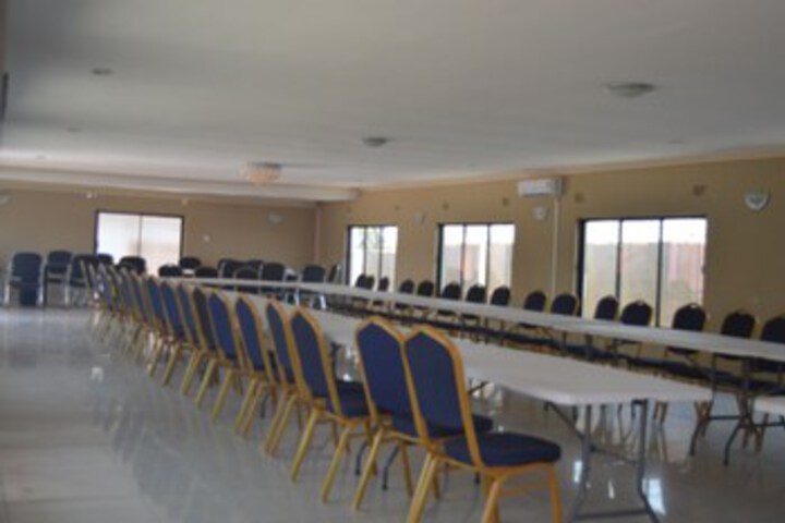 Business Center 5 of 12