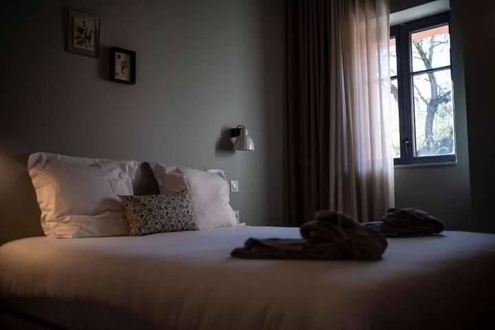 Room 15 of 50