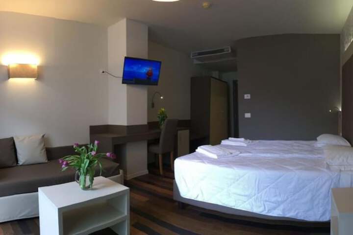 Room 11 of 71