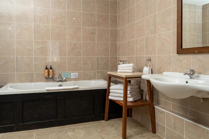 Bath Interior