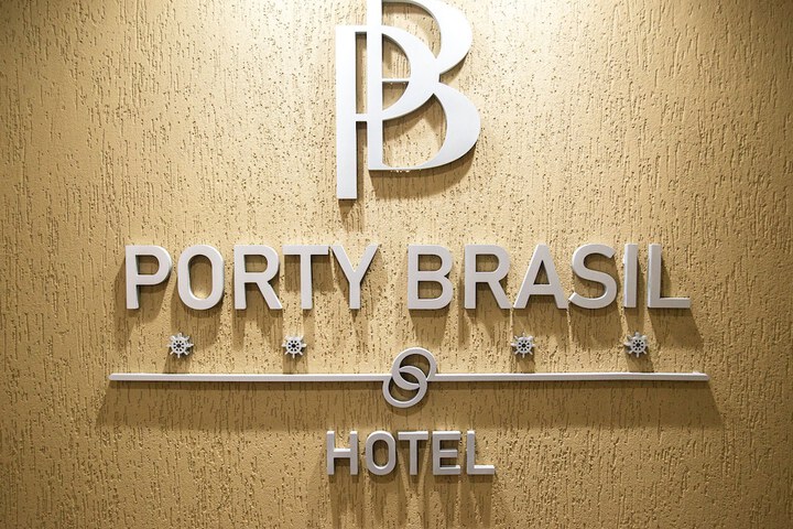 Hotel Interior 7 of 95