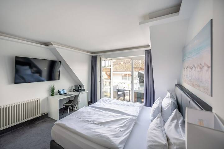 Room 46 of 130