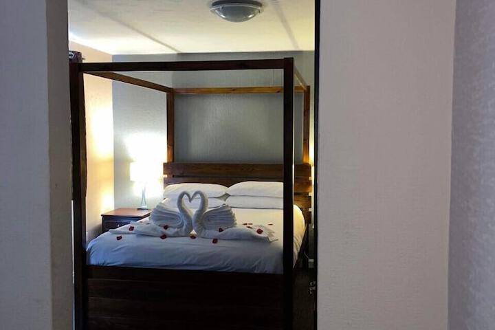 Room 3 of 59