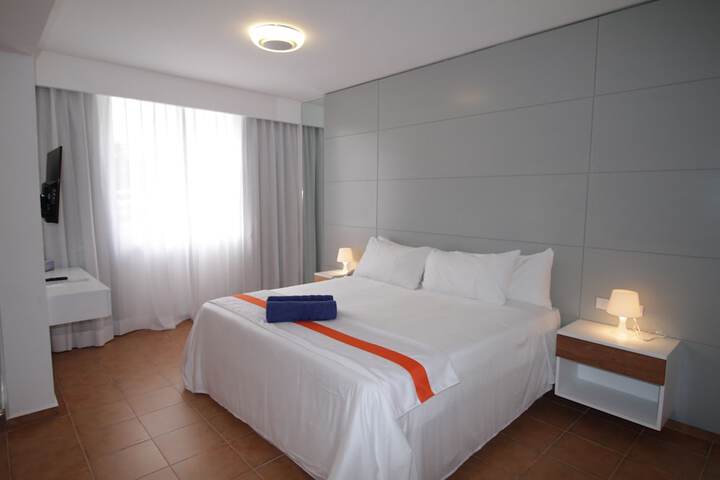 Room 5 of 67