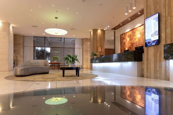 Guest Lobby