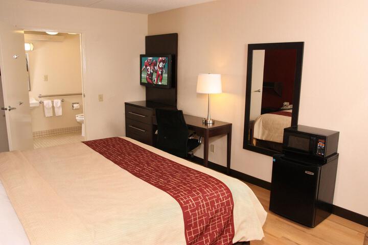 Standard | King Bed (15 of 24)