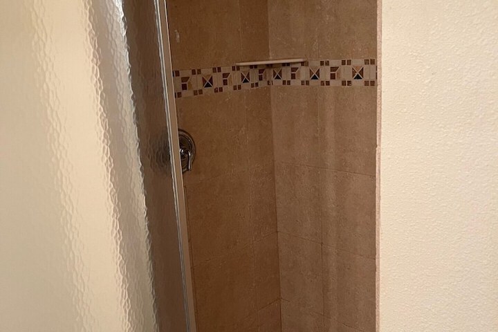 Room 139 of 202